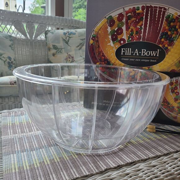 Vintage Fill-A-Bowl Clear Acrylic Party Centerpiece - Create A Unique Design - Picture 3 of 10